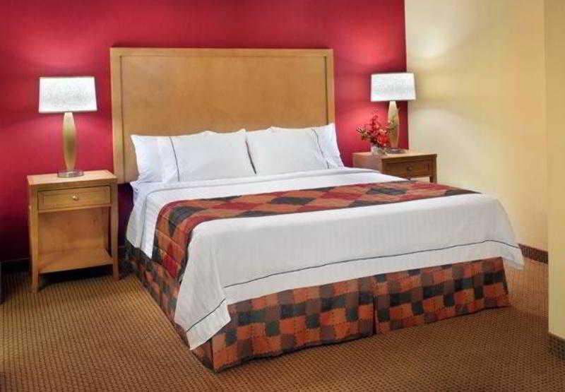 Residence Inn Mt. Laurel At Bishop'S Gate Mount Laurel Room photo