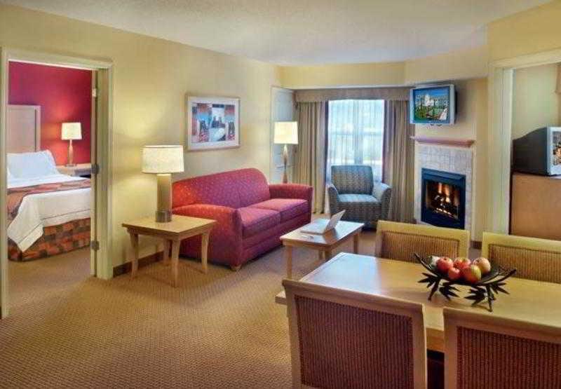Residence Inn Mt. Laurel At Bishop'S Gate Mount Laurel Room photo